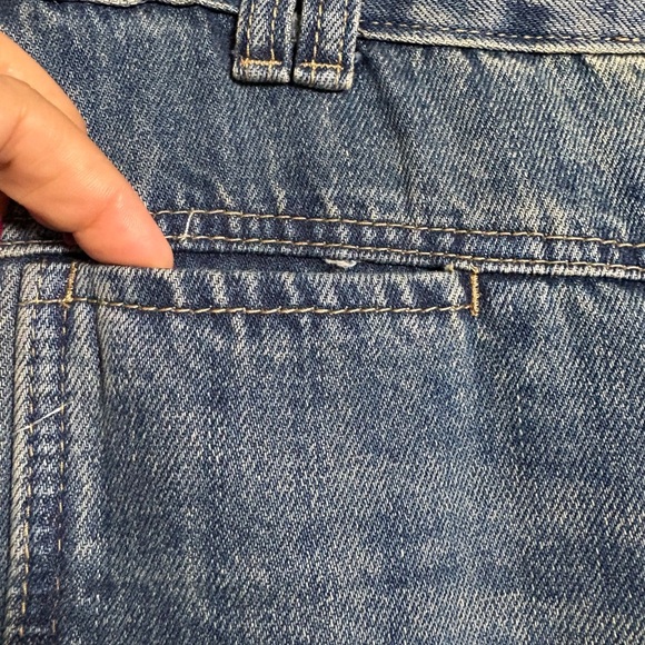 Commense Ultra High Rise, Mid Blue, Wide Leg Jeans with Unfinished Hem. - Picture 3 of 12